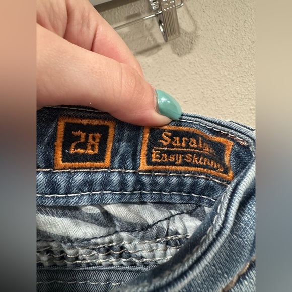 Rock Revival Saralynn Easy Skinny 28x31 - Picture 6 of 8